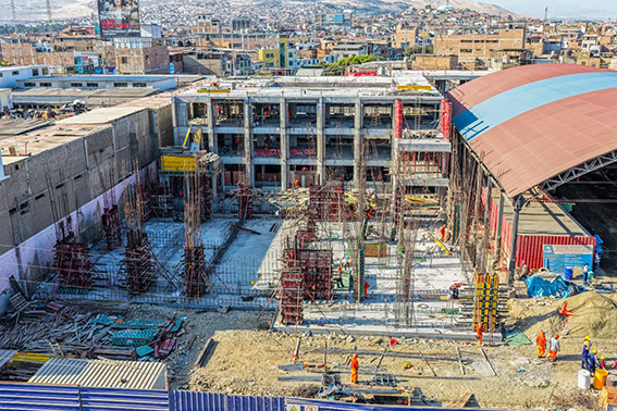Avance del 56 % de la reconstrucción de la I.E. 89004 Manuel González Prada