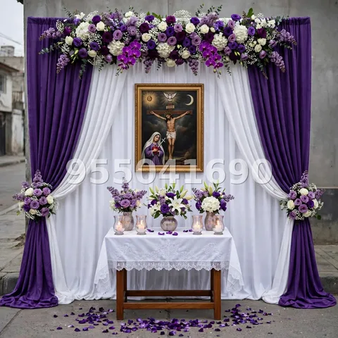 Fondo de altar Señor de los Milagros diseño 49: con mantel de encaje y el cuadro rodeado de flores
