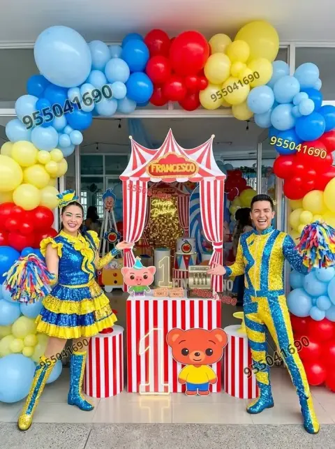 Paletas de caramelo personalizadas con stickers de Plim Plim en Huanchaco