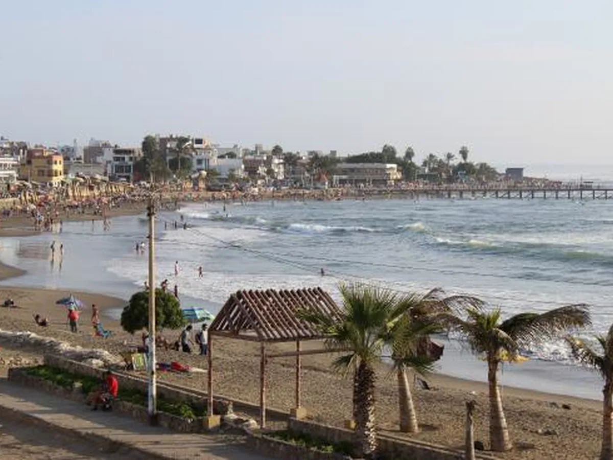 Huanchaco beach