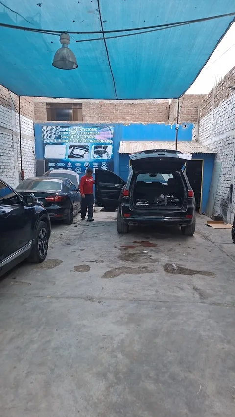 Aire acondicionado El Charapo, Multiservicio Lusori.