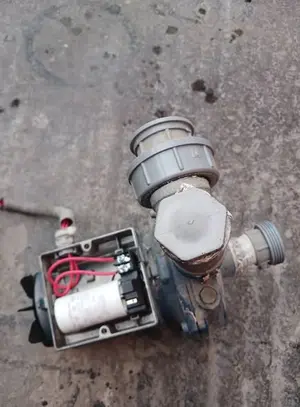 Mantenimiento de bomba de agua